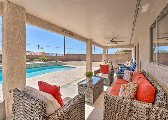 2 Mi To Beach: Havasu Gem W/ Pool & Spa!