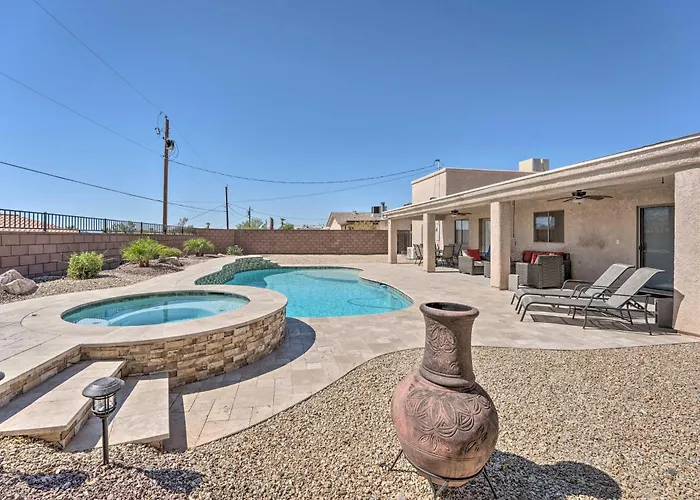 2 Mi To Beach: Havasu Gem W/ Pool & Spa! *